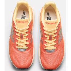 New Balance FuelCell rebel v5 (M)